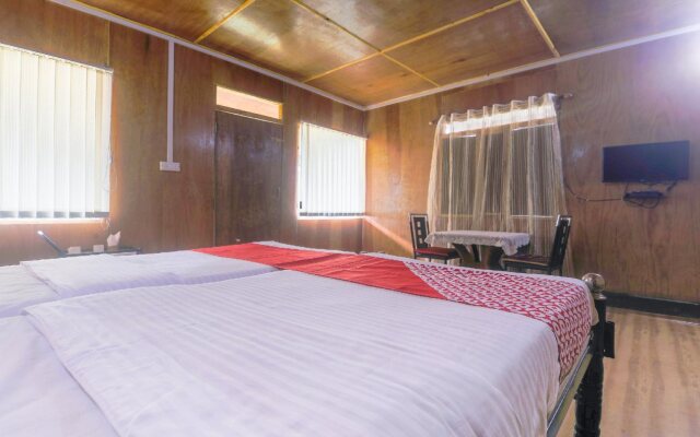 Cafe Umbir & Stay In by OYO Rooms