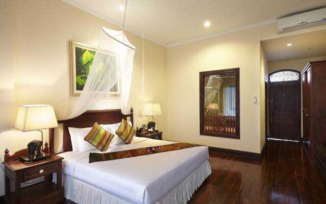 Villa Santi Resort & Spa