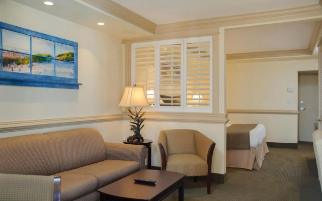 Shutters on the Banks