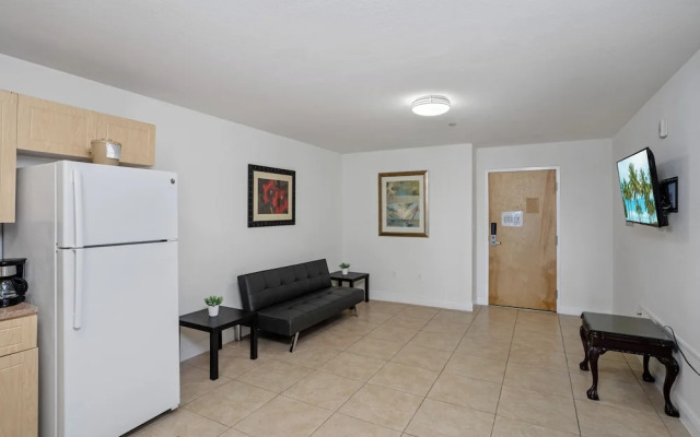South River Suites