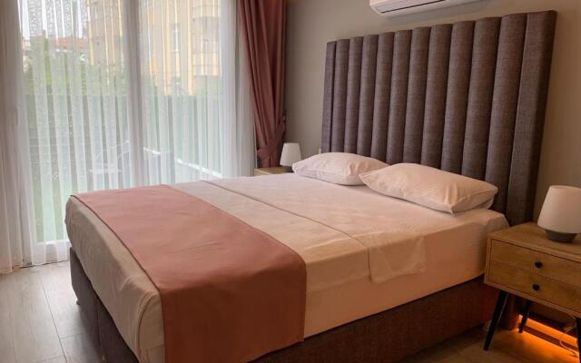 L'opera Deluxe Hotel