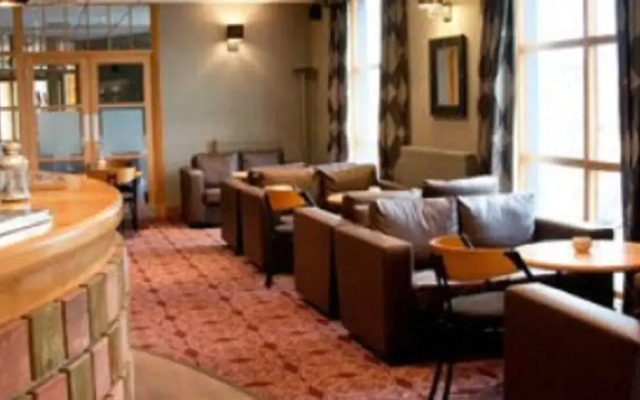 Castlecary House Hotel