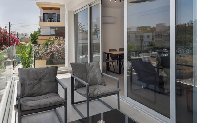 Phaedrus Living: Travertine Residences 101