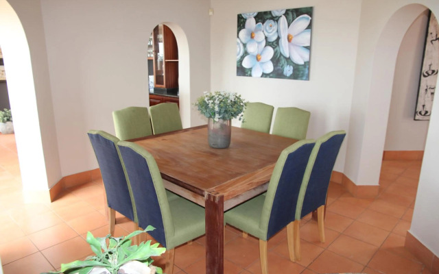 Ocean Rocks Villa, Umhlanga