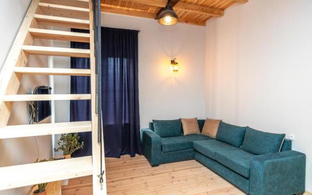 Giorgi's apartment