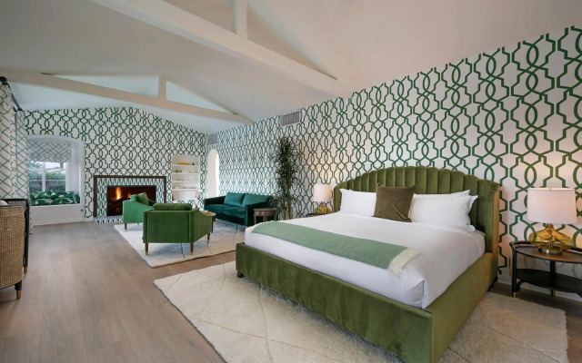 The Colony Palms Hotel and Bungalows - Adults Only