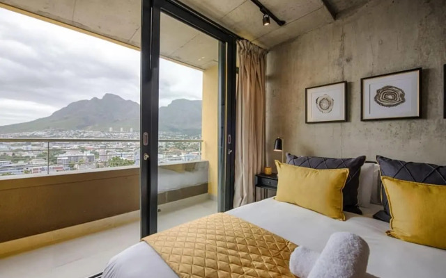 Spectacular Modern Apartment in Vibrant Bokaap