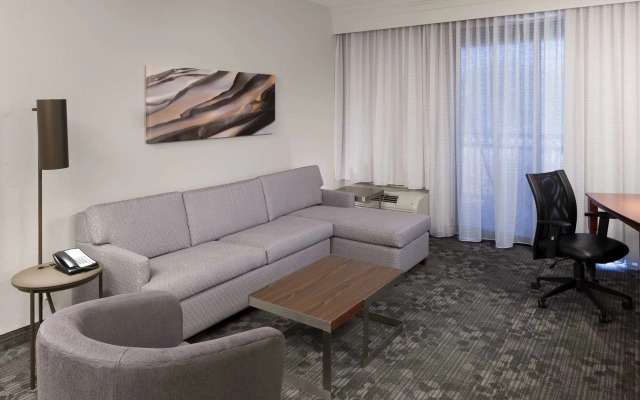 Courtyard Franklin Cool Springs