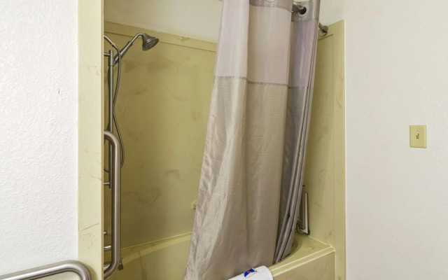 Motel 6 Arkadelphia, AR