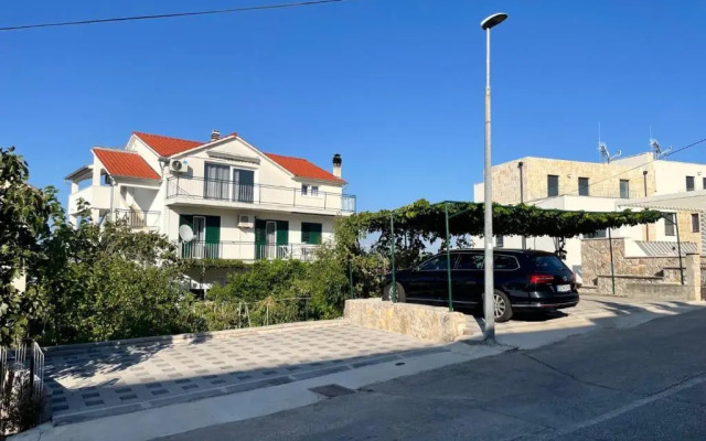 Apartment Kostelić
