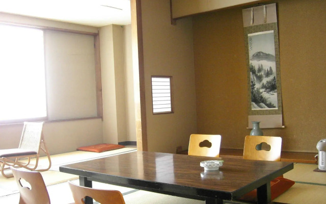 Highland Hotel Sansou