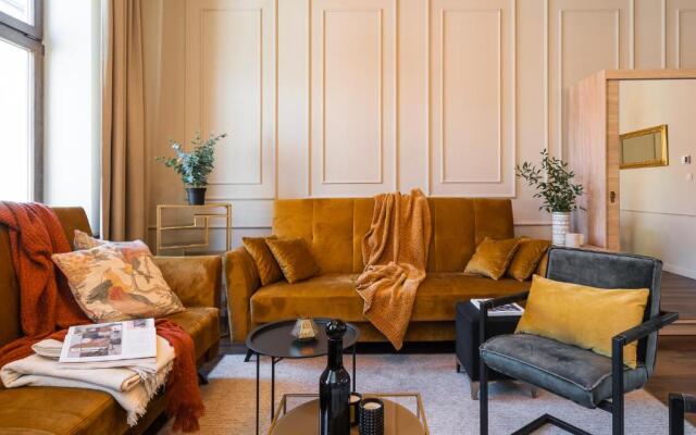 Homely Apartment - LoftAffair
