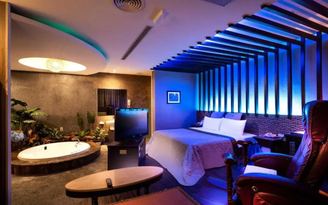 Only Love Motel