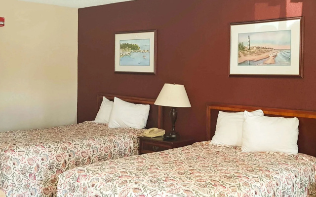 Mayfair Inn