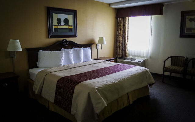 Clarion Inn & Suites