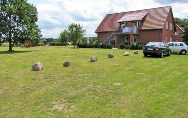 Ferienwohnungen Qualzow SEE 8420