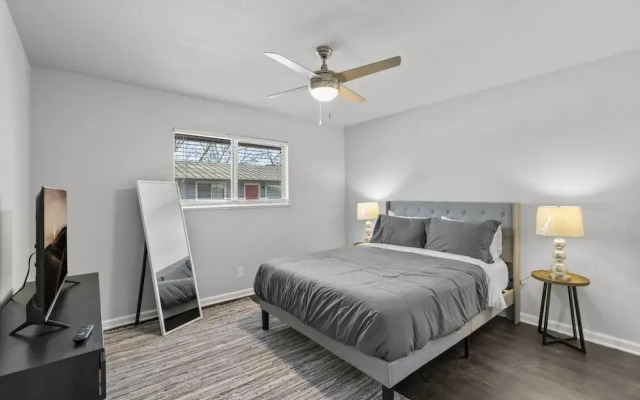 Stylish 1BR Downtown Evonify