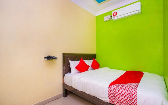 OYO 17373 Ssv Hotel