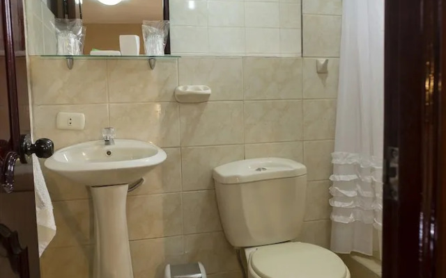 Yucay Plaza Inn