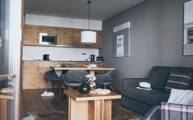 Apart-Hotel PURE Lermoos