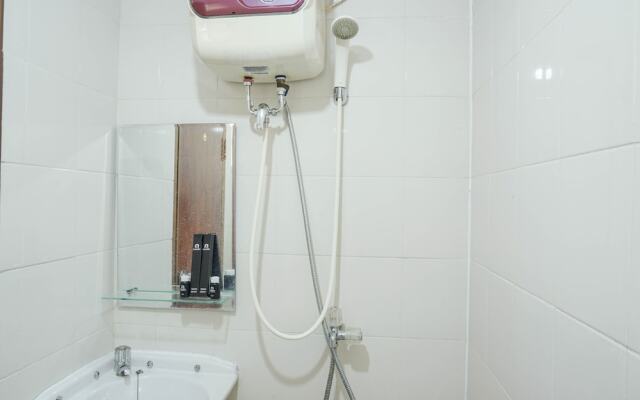 Homey and Compact 2BR Pluit Sea View Apartment