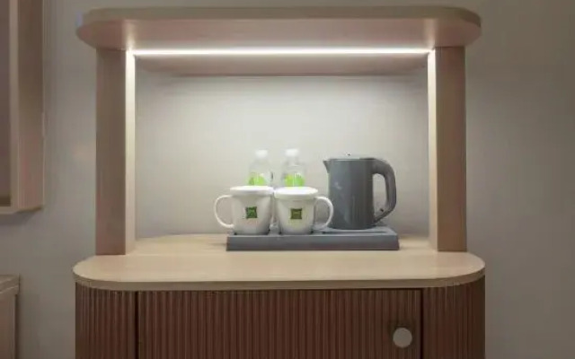 Ibis Styles Hotel Hangzhou Binjiang Baolongcheng Branch