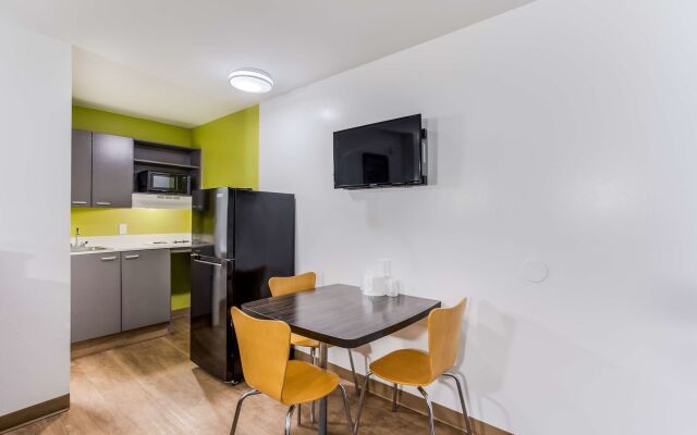 Studio 6 Jacksonville, FL - South