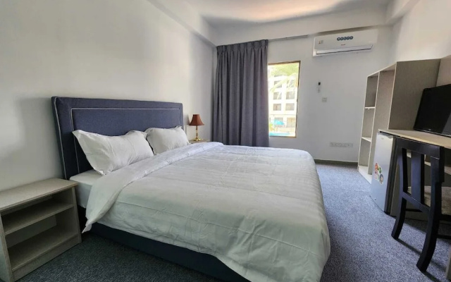 Aquavista Hotel & Suites