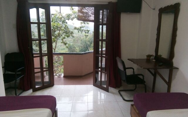 Hotel Hill View