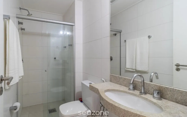 Apt With Private Barbecue and Pool Pea1301