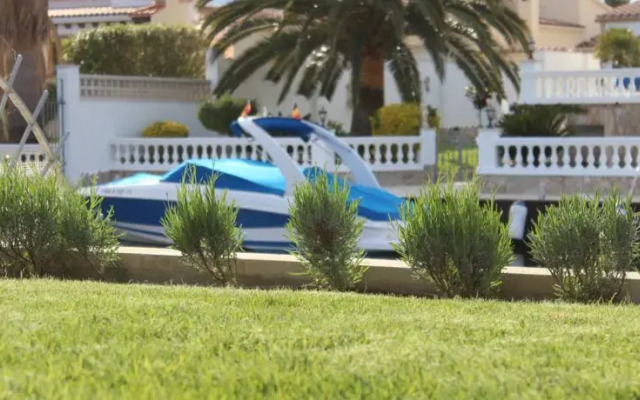 Villa on the Canal
