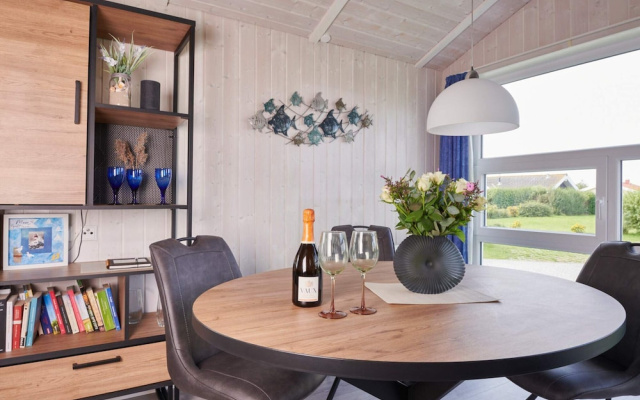 4 Star Holiday Home in Friedrichkoog