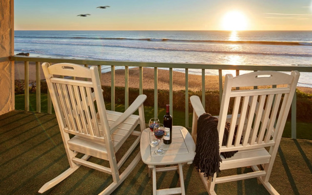 Cavalier Oceanfront Resort