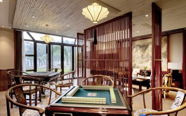 Yinxin Century Hotel