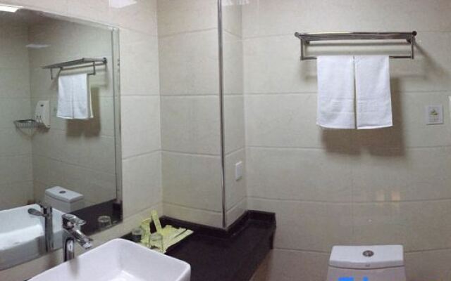 Yinhai Lijing Hotel