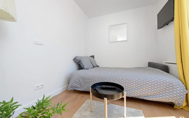 studio 2 persons cosy Paris