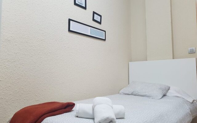 Apartamentos Dos Torres - Varda