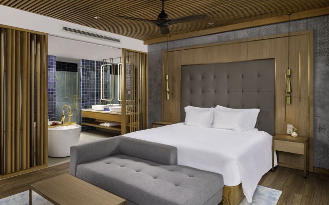 Wyndham Hoi An Royal Beachfront Resort & Villas – Guest Rooms – Da Nang