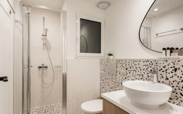 Dazzling 1BR Apartment in Koukaki