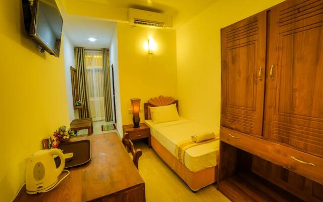 ASR Hotel