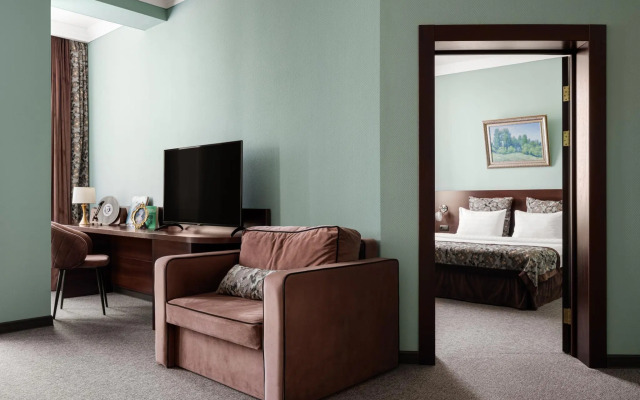 Zarechny SGH (SGX)