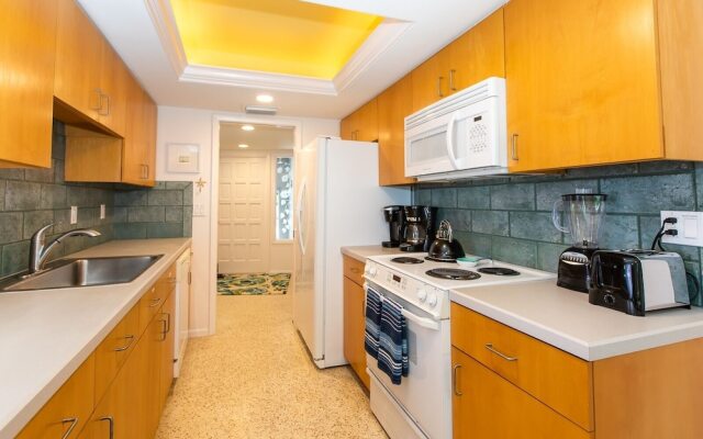 A Center Of Paradise 3 Bedroom Home