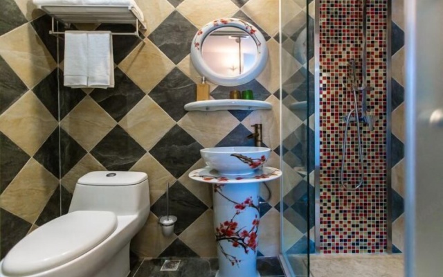 Nashanmen Boutique Inn (Sanya Bay Pedestrian Street) – Bathroom – Sanya