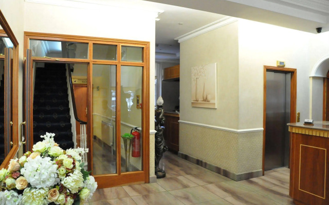 Olympic House Hotel