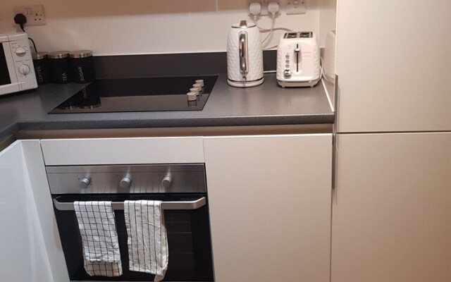 Stunning 1-bed Apartment in Brierley Hill