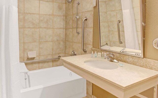 Wyndham Garden Shreveport