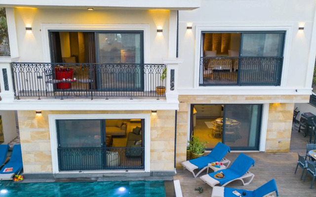 Villa Porto- 3 Bedrom Private Pool Holiday Villa