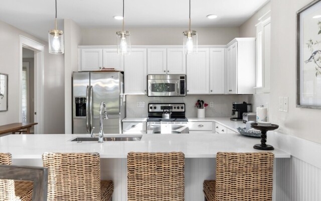 1289 Laurel Grove