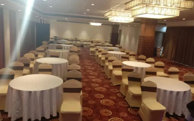 Sapphire Premium Hotel & Suite
