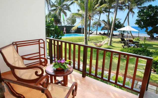 Sea Rock Villa